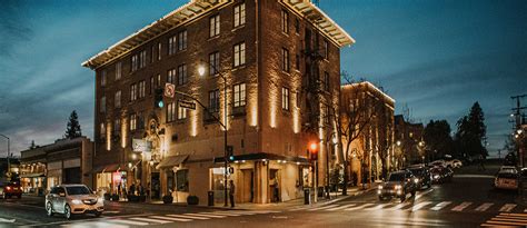 hotels in petaluma ca